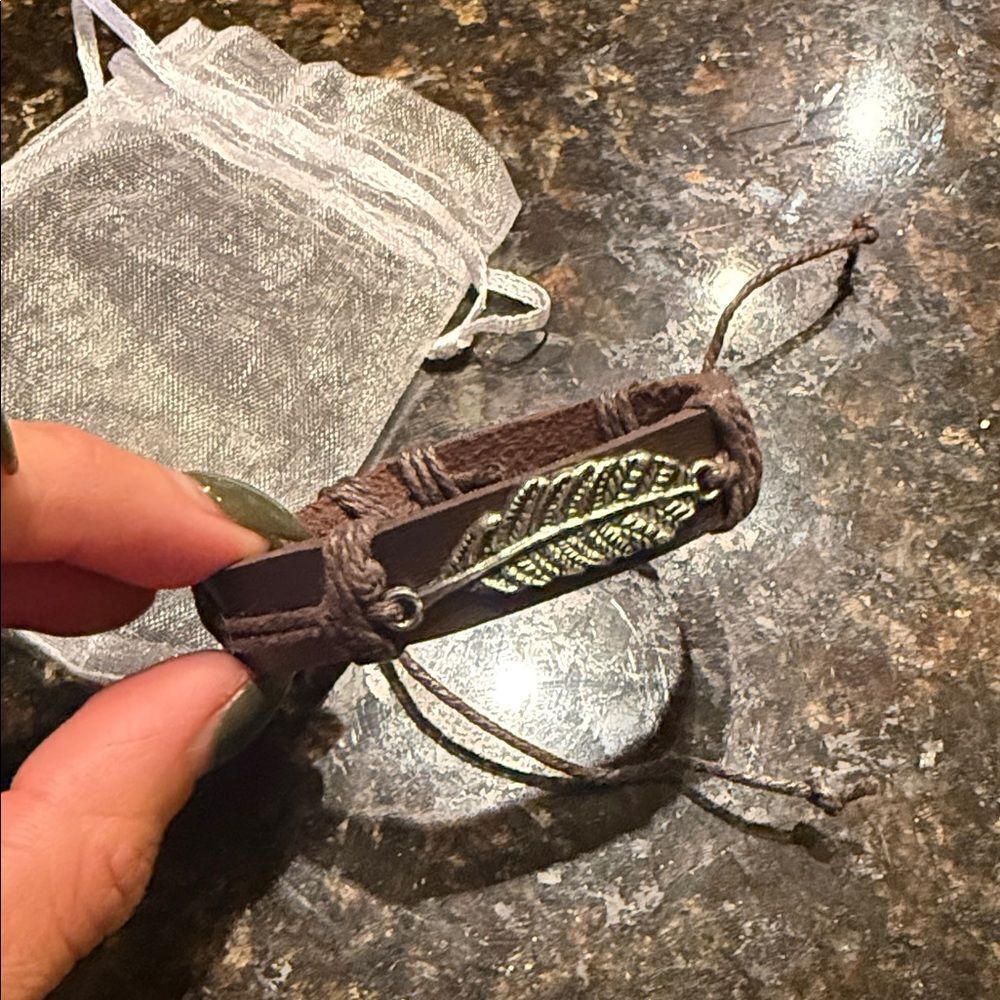 Brown Leather Bracelet with Sterling Silver Leaf Accent - BRAND NEW - Adjustable